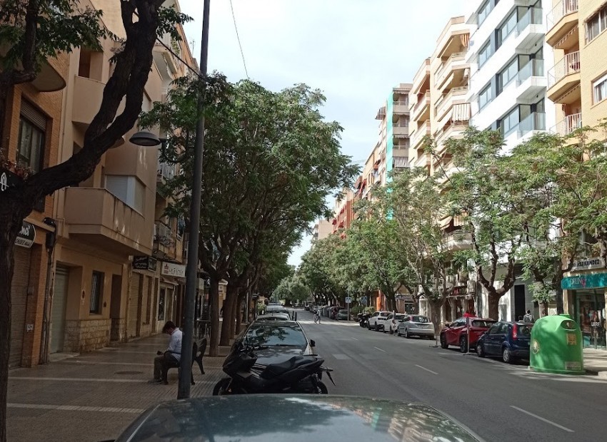 Alquiler - OFICINA -
San Juan - Pueblo