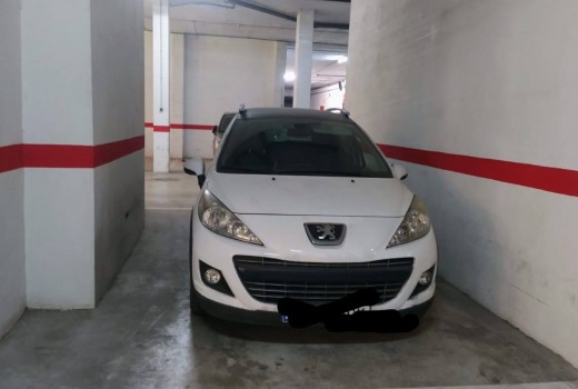 Garage / Parking Spaces - Resale - San Juan - Pueblo