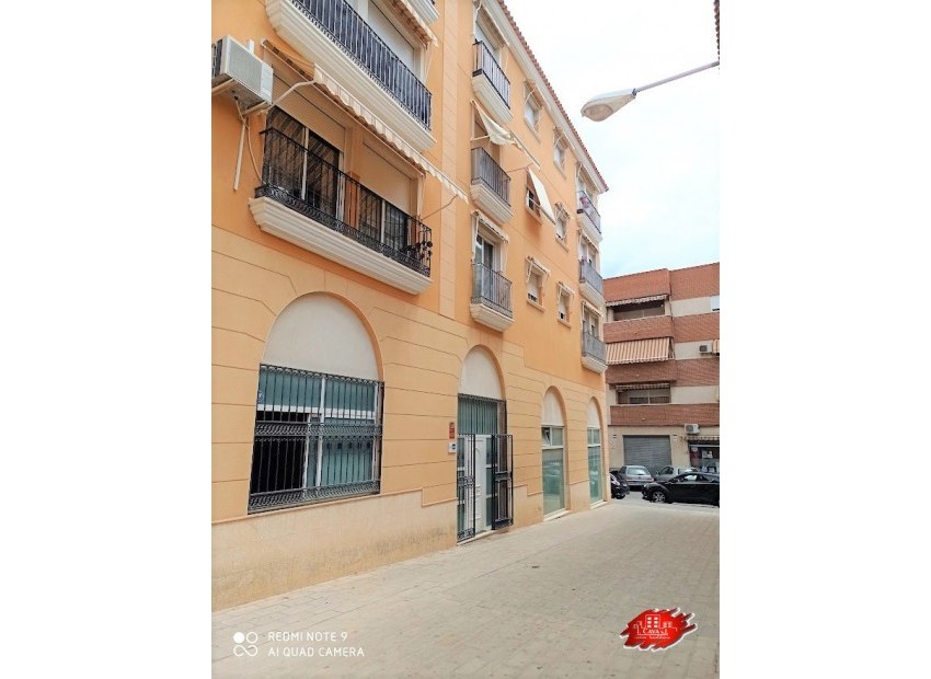 Resale - Appartment -
villafranqueza - centro