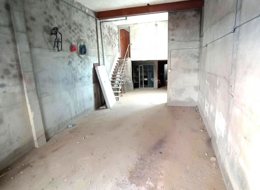 Resale - Premises -
Alicante - Santa faz