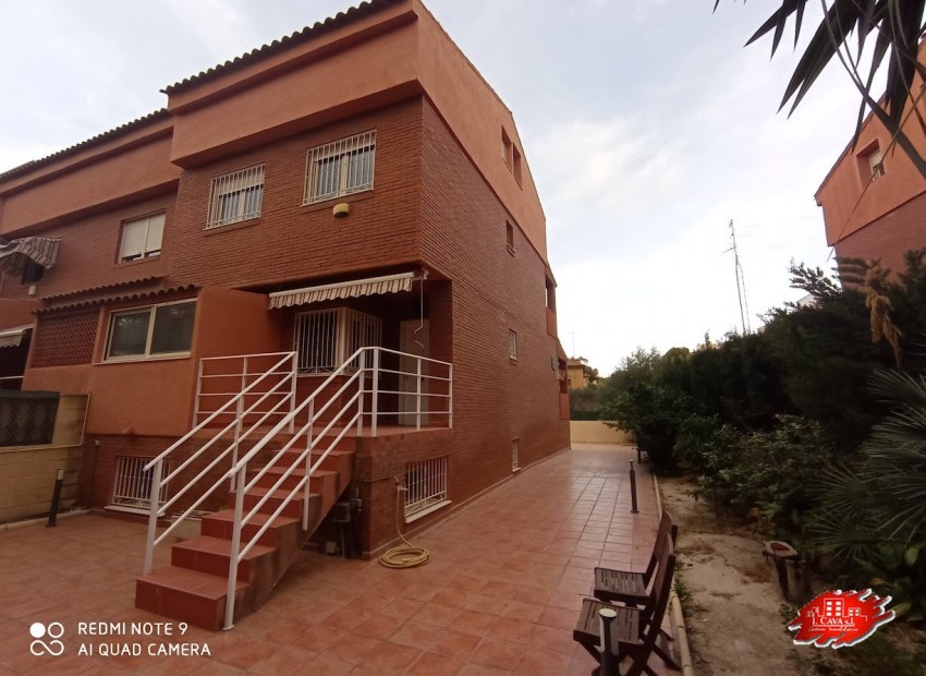 Venta - Bungalow -
San Juan - Pueblo