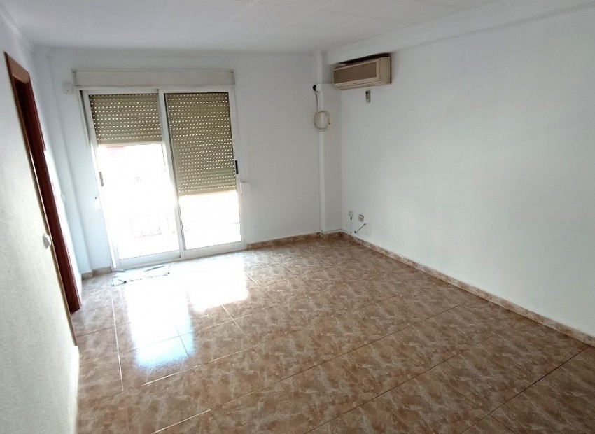 Venta - Piso -
Alicante - Centro