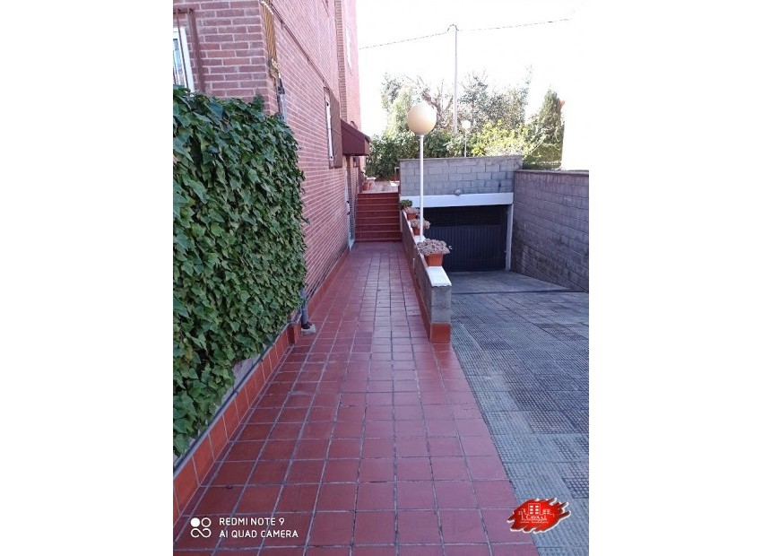 Venta - Piso -
San Juan - Pueblo