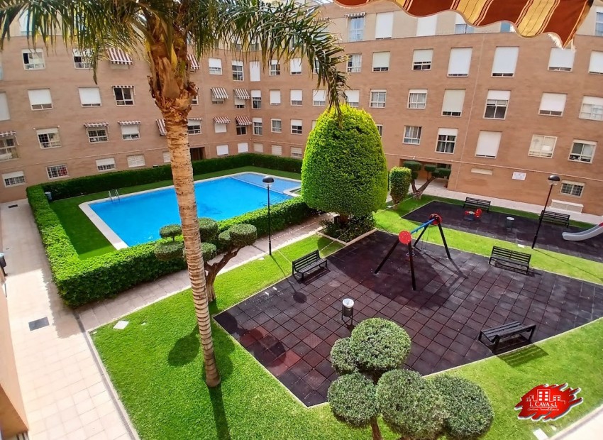 Venta - Piso -
San Juan - Pueblo