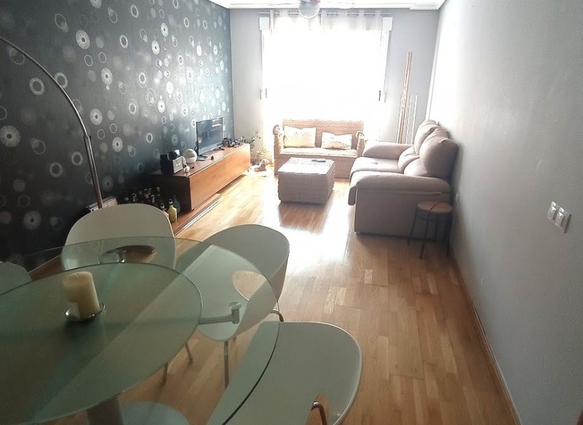 Venta - Piso -
San Juan - Pueblo