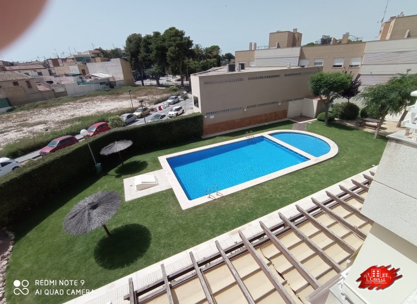 Venta - Piso -
San Juan - Pueblo