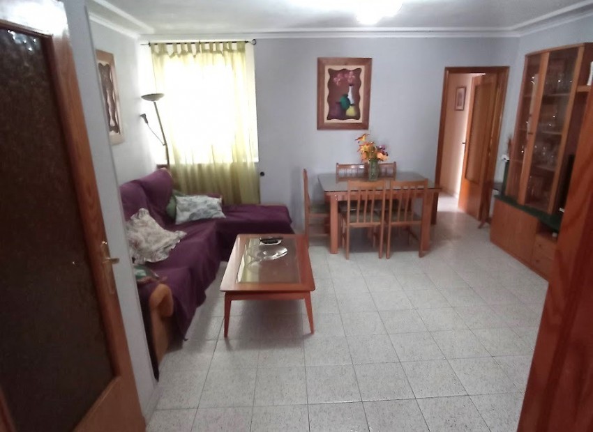 Venta - Piso -
San Juan - Pueblo