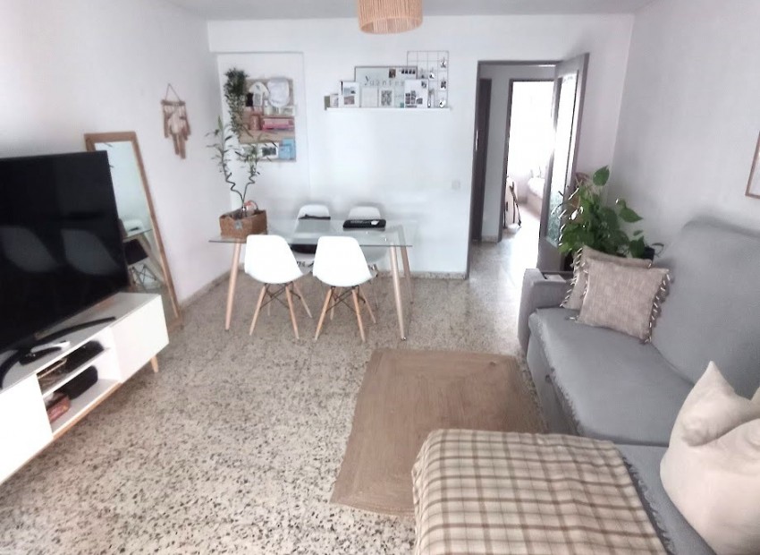 Venta - Piso -
San Juan - Pueblo