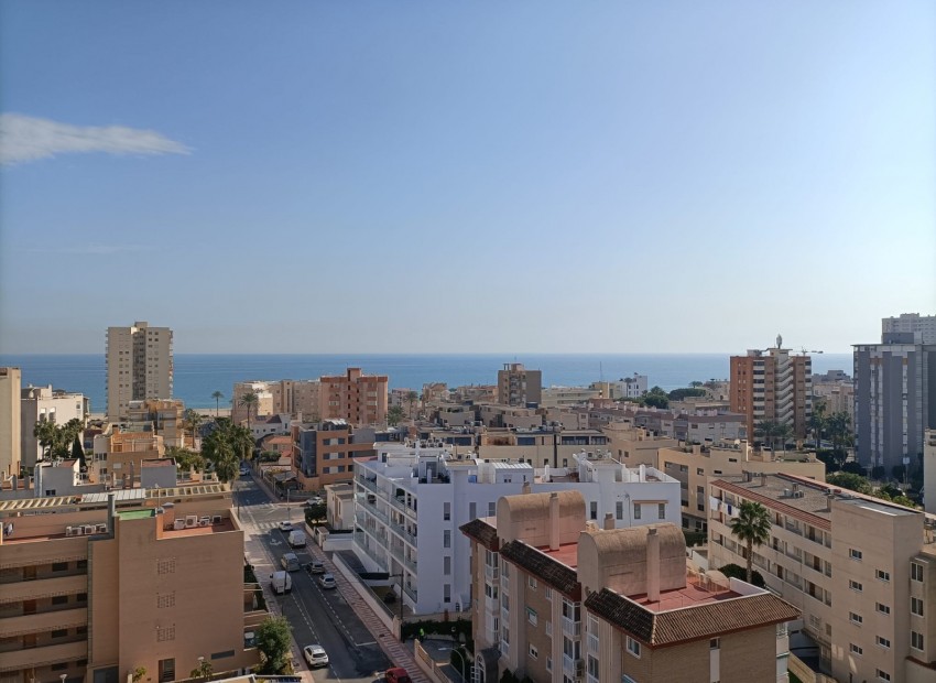 Vente - Appartement -
El campello - Plage