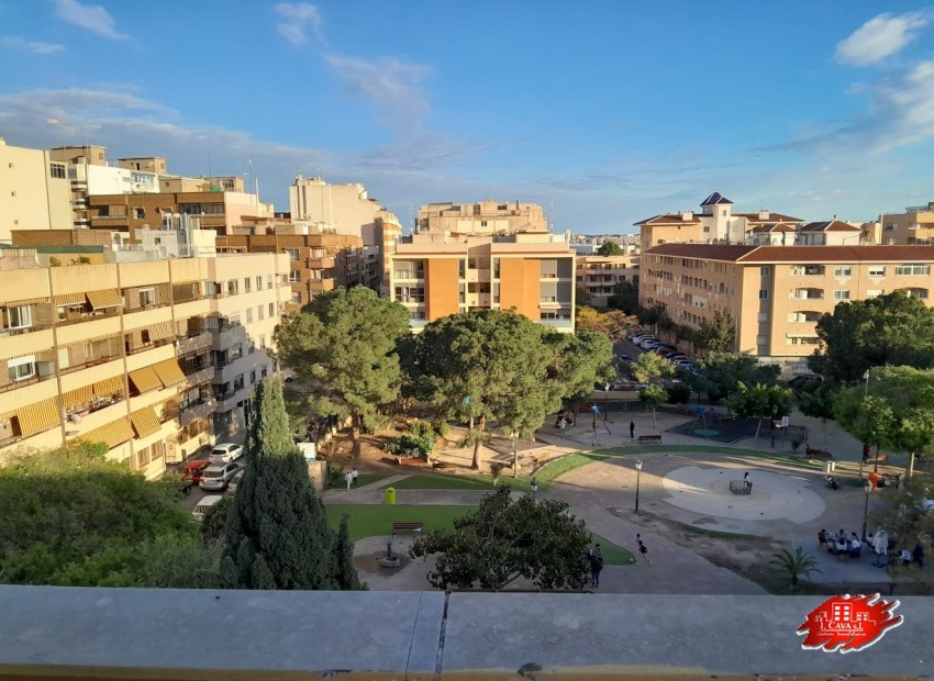 Vente - Attique -
San Juan - Pueblo