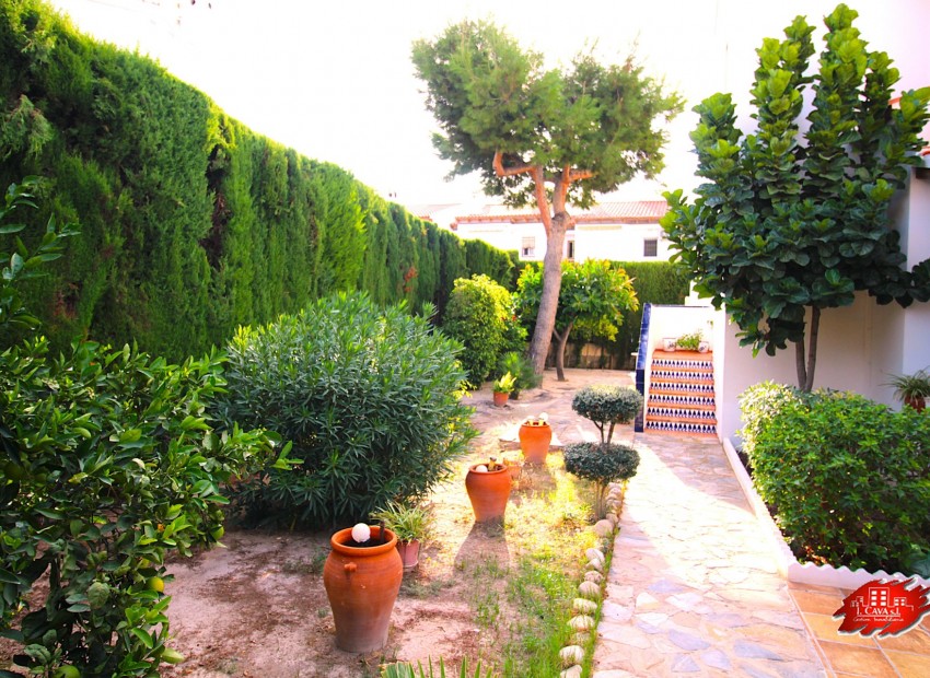 Vente - Bungalow -
San Juan - Pueblo