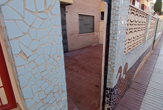 Venta - Piso -
Alicante - Alrededores