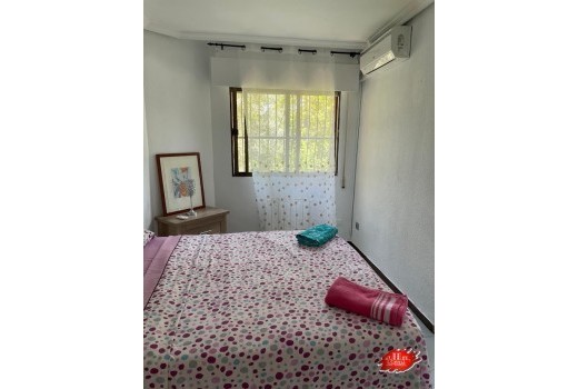 Vente - Bungalow -
San Juan - Pueblo