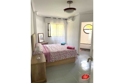 Vente - Bungalow -
San Juan - Pueblo