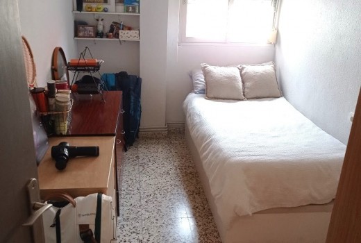 Venta - Piso -
San Juan - Pueblo