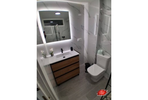 Alquiler - Piso -
El Campello - Playa