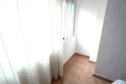 Resale - Appartment -
Alicante - Center