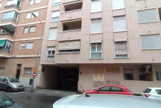 Venta - Plaza de garaje -
San Juan - Pueblo