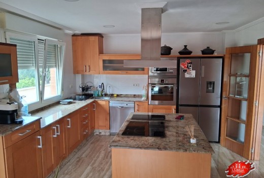 Resale - Villa -
Muchamiel - La huerta