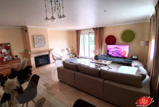 Resale - Villa -
Muchamiel - La huerta