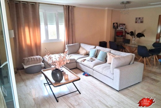 Resale - Villa -
Muchamiel - La huerta