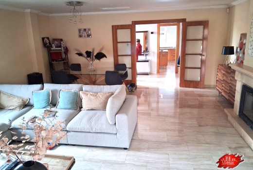 Resale - Villa -
Muchamiel - La huerta