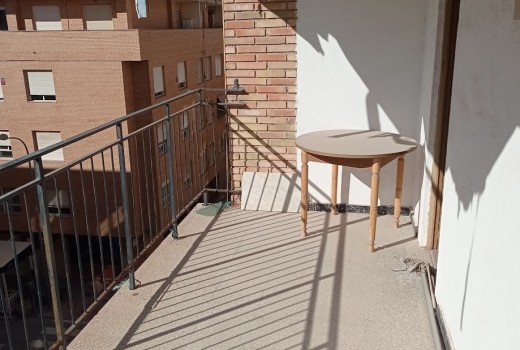 Venta - Piso -
San Juan - Pueblo