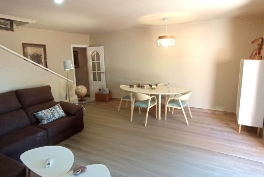 Venta - Bungalow -
San Juan - Pueblo