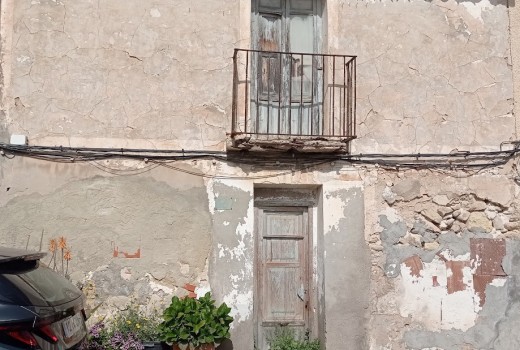 Venta - Planta Baja -
San Juan - Pueblo