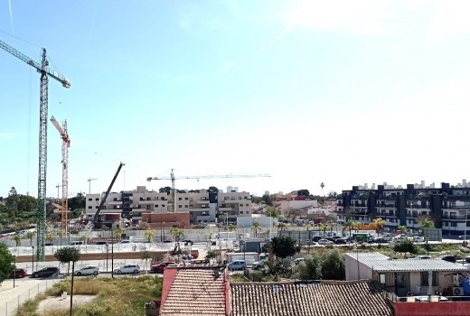Venta - Piso -
San Juan - Pueblo
