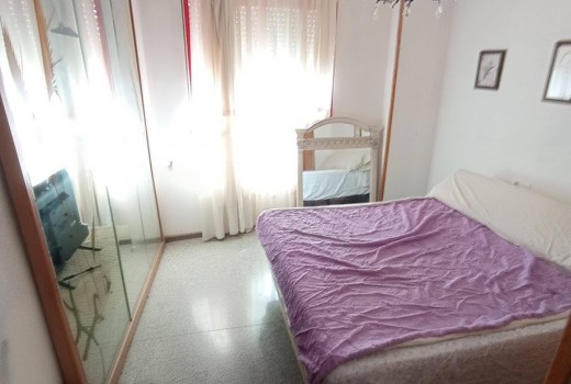 Venta - Piso -
San Juan - Pueblo