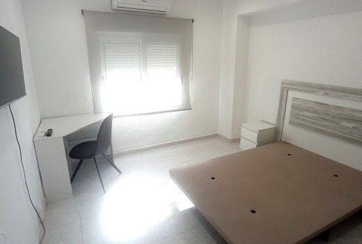 Venta - Piso -
San Juan - Pueblo