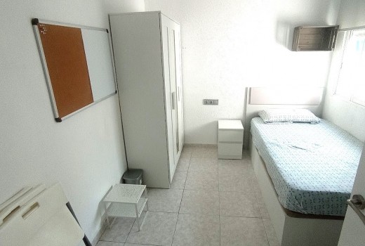 Venta - Piso -
San Juan - Pueblo
