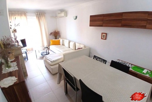 Venta - Piso -
San Juan - Pueblo