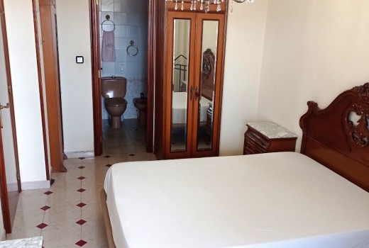 Venta - Piso -
San Juan - Pueblo