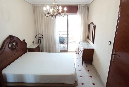 Venta - Piso -
San Juan - Pueblo