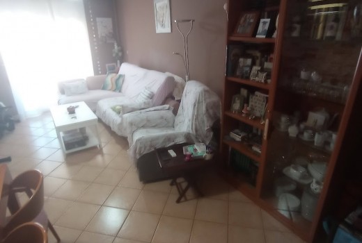 Venta - Piso -
San Juan - Pueblo