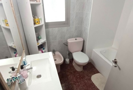 Venta - Piso -
San Juan - Pueblo