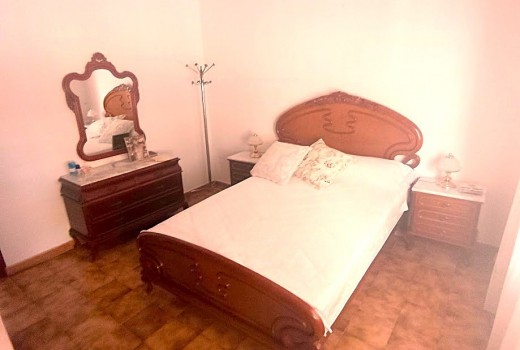 Venta - Piso -
San Juan - Pueblo