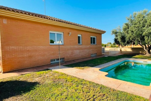 Venta - Chalet -
Muchamiel - La huerta 