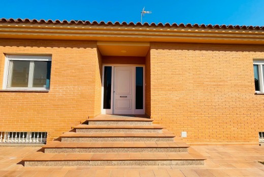 Venta - Chalet -
Muchamiel - La huerta 