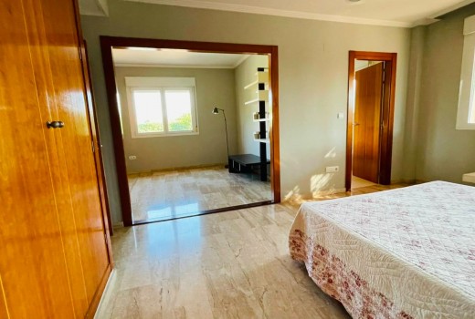 Venta - Chalet -
Muchamiel - La huerta 
