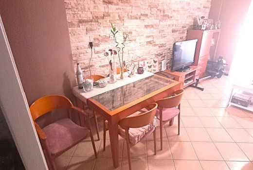 Venta - Piso -
San Juan - Pueblo